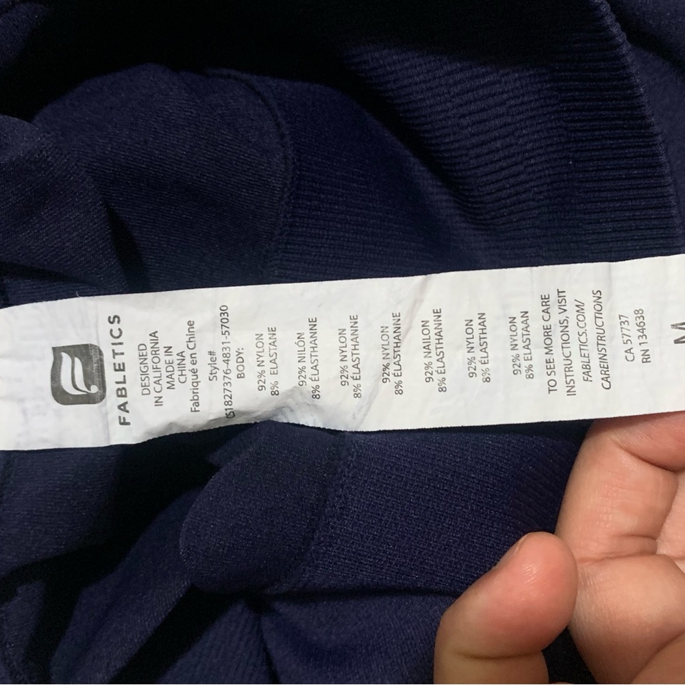 Fabletics leggings size medium color navy blue - Picture 2 of 2
